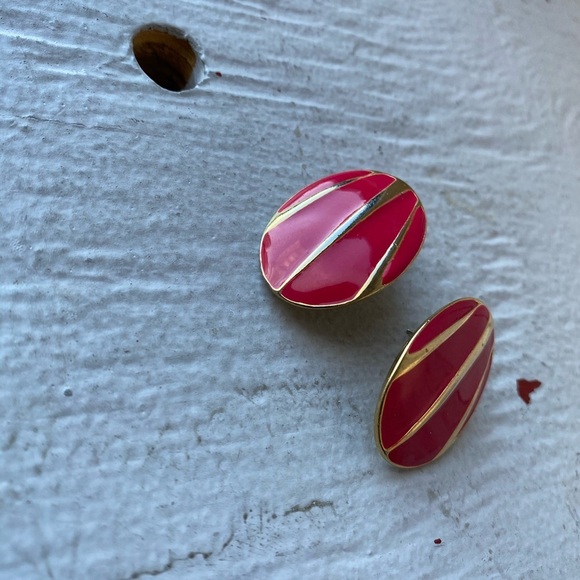 Vintage red and gold earrings - Picture 3 of 4